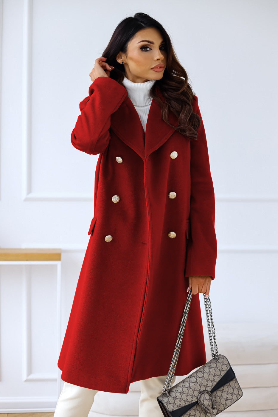 Sophia | Elegant Long Puffer Coat for Women's Winter Style 10